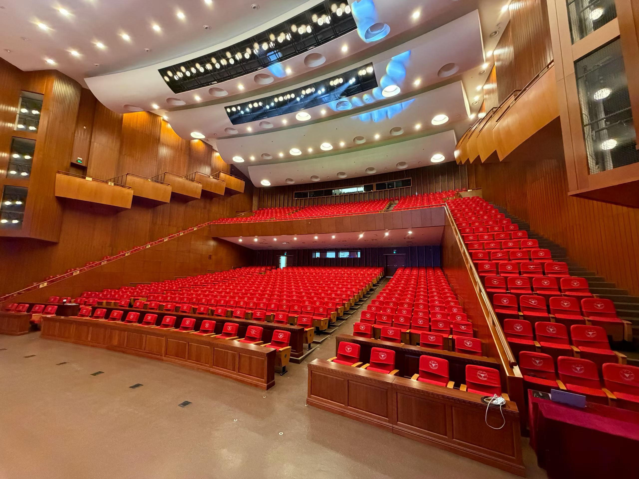 江苏佳美演艺设备有限公司 江苏佳美演艺设备有限公司