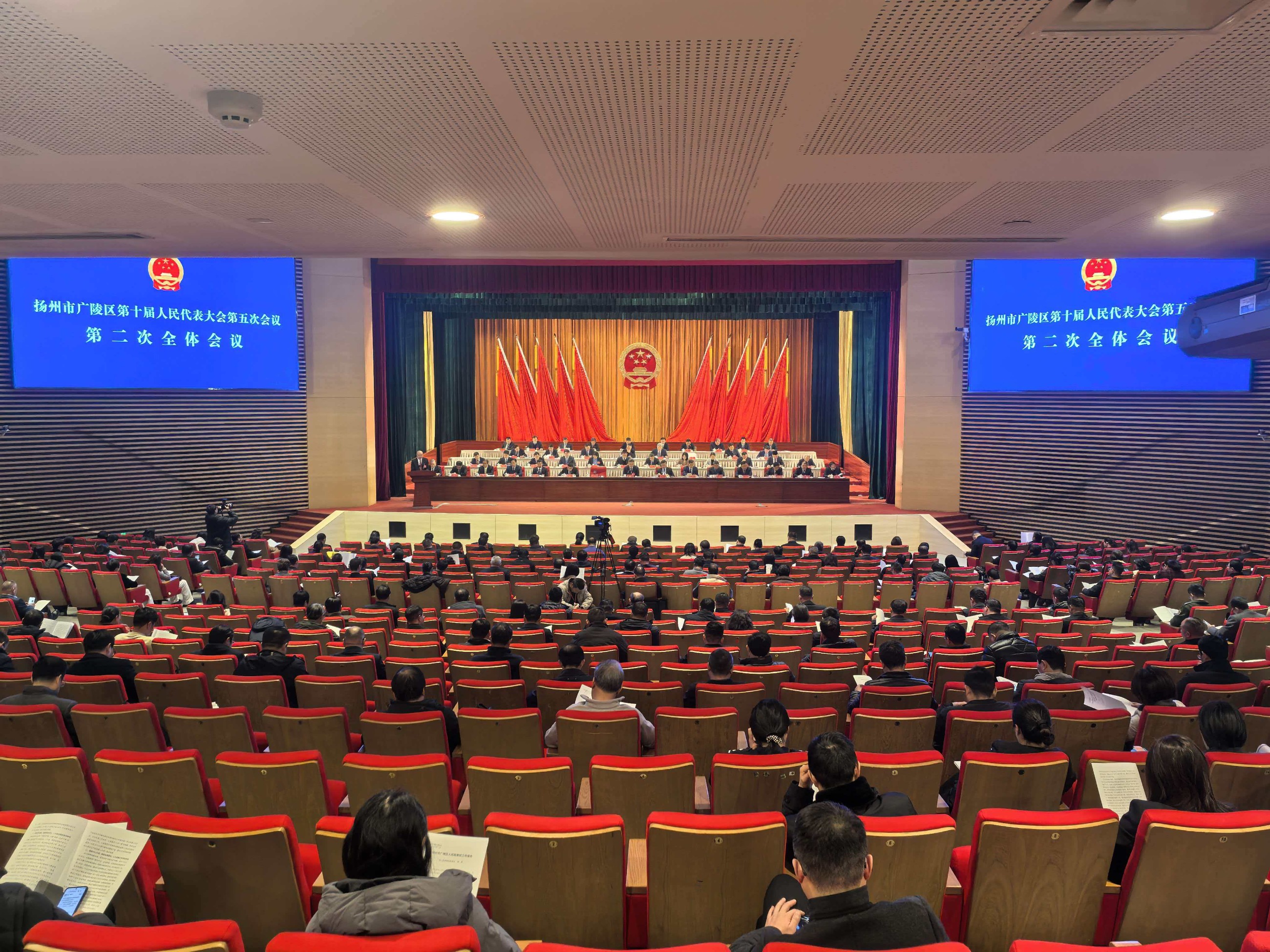 履職盡責護盛會 匠心堅守保暢通&mdash;&mdash;江蘇佳美演藝設(shè)備有限公司全力護航兩會保障工作